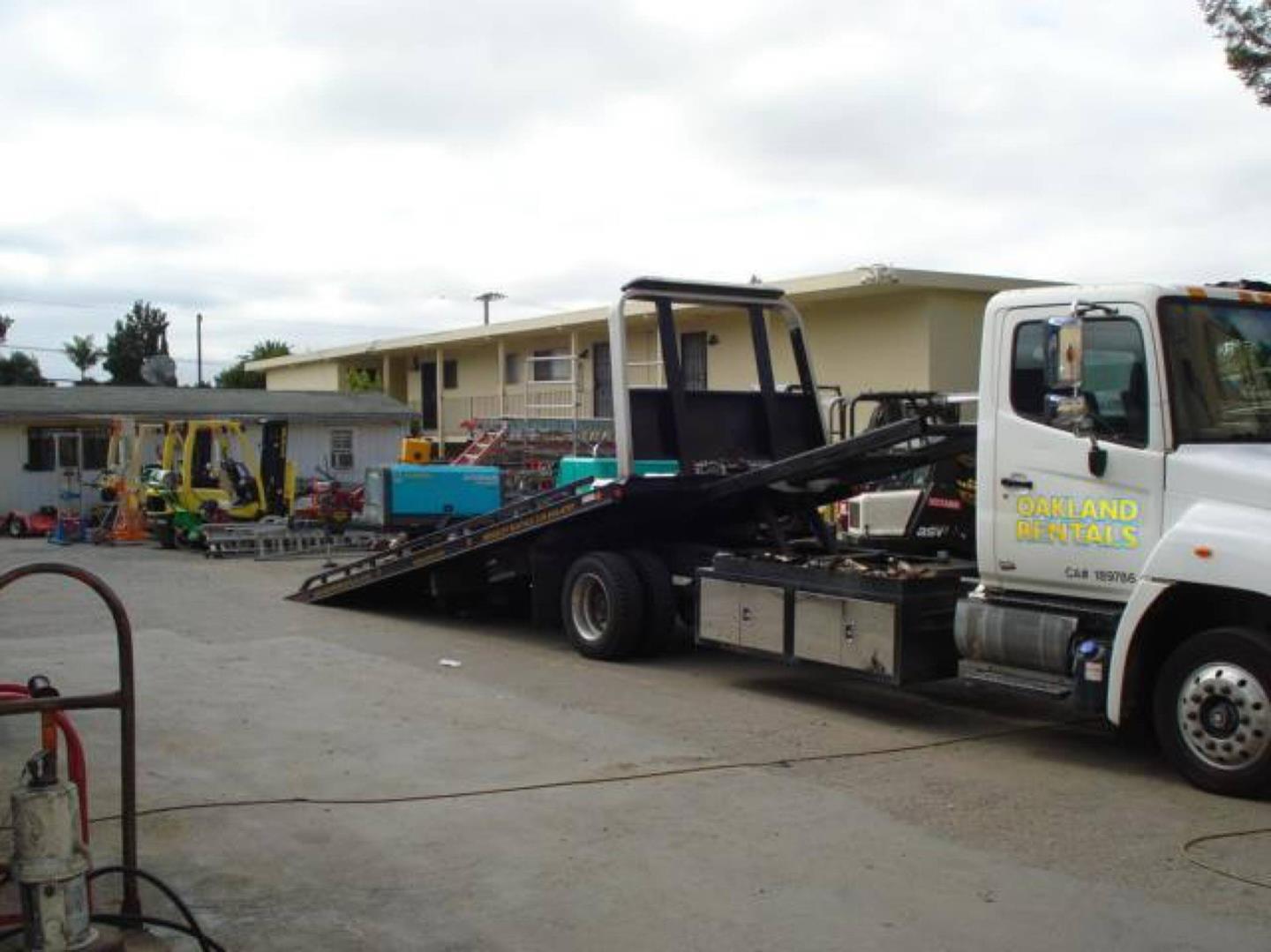 Detail Gallery Image 2 of 9 For Address Not Disclosed, Oakland,  CA 94602 - – Beds | – Baths