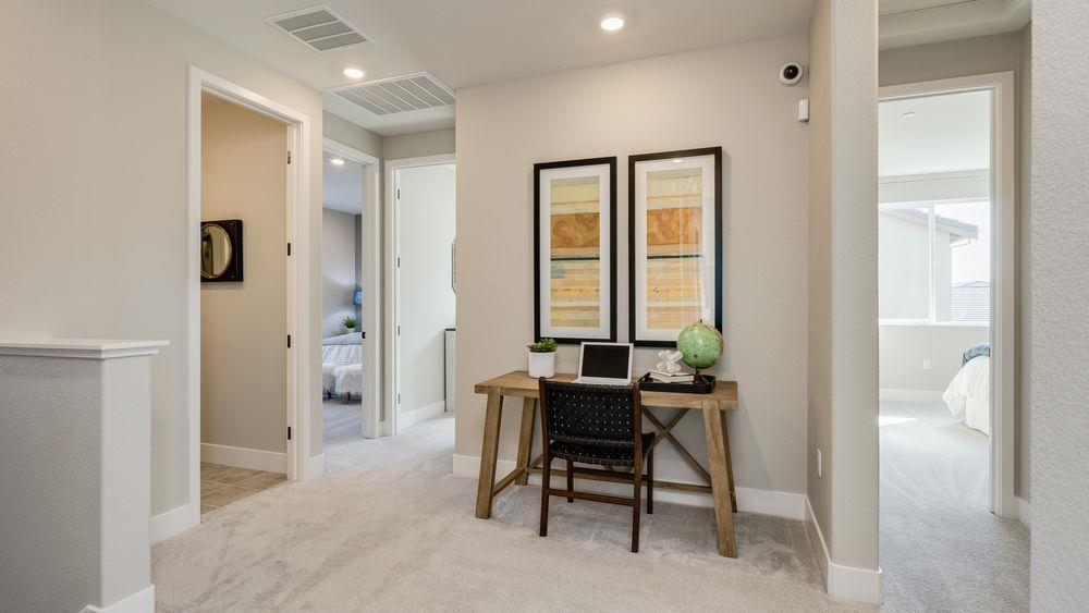 Detail Gallery Image 19 of 25 For 3246 Oak Trail Dr, Manteca,  CA 95337 - 5 Beds | 3 Baths