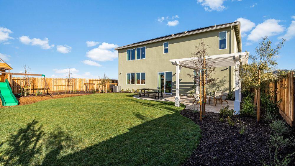 Detail Gallery Image 21 of 25 For 3246 Oak Trail Dr, Manteca,  CA 95337 - 5 Beds | 3 Baths