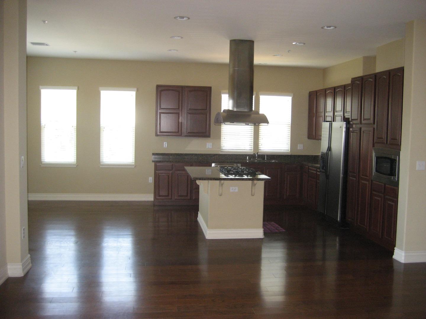 Detail Gallery Image 5 of 13 For 88 S Broadway #1202,  Millbrae,  CA 94030 - 2 Beds | 2 Baths