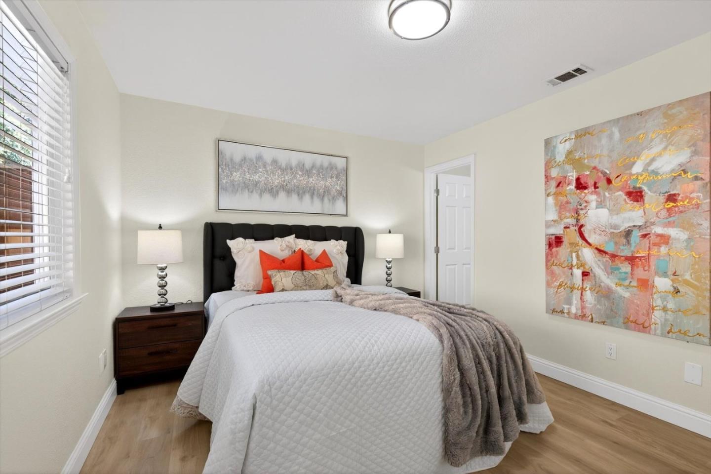 Detail Gallery Image 12 of 26 For 512 Lanfair Cir, San Jose,  CA 95136 - 3 Beds | 2 Baths