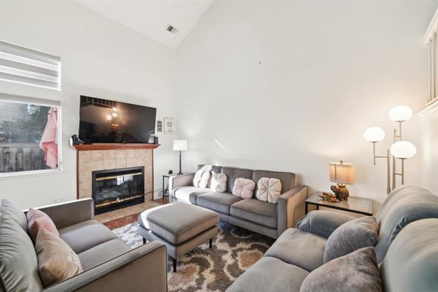 Photo #4: ML82041379 Listing: Photo #4