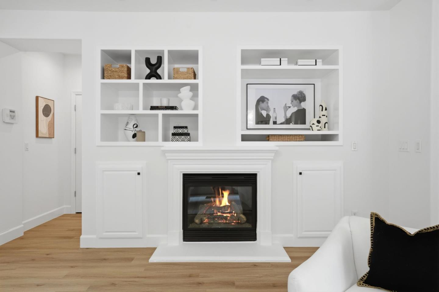 Detail Gallery Image 8 of 46 For 700 Live Oak Way #702,  Belmont,  CA 94002 - 2 Beds | 2/1 Baths