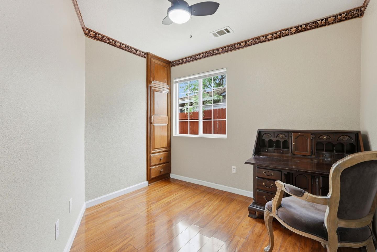 Detail Gallery Image 15 of 23 For 4514 Whimbrell Ct, Antelope,  CA 95843 - 2 Beds | 1 Baths