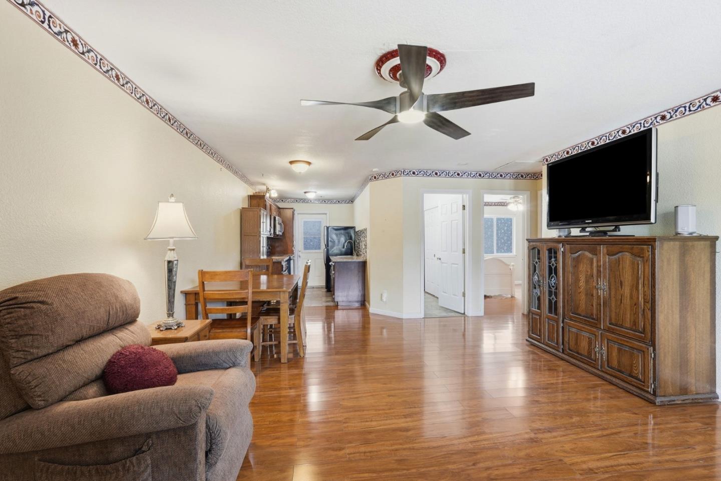 Detail Gallery Image 9 of 23 For 4514 Whimbrell Ct, Antelope,  CA 95843 - 2 Beds | 1 Baths