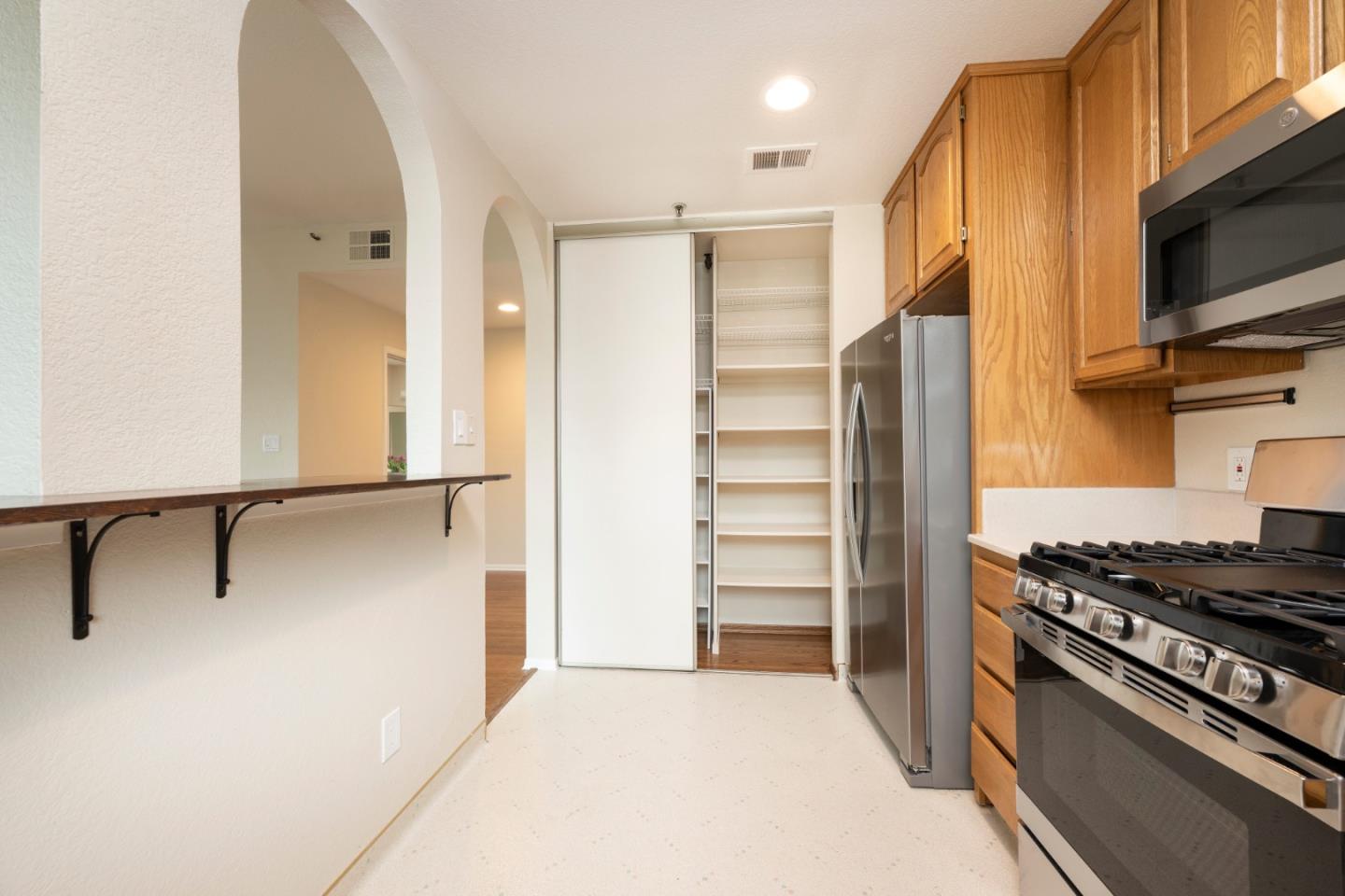 Photo #10: ML82041385 Listing: Photo #10