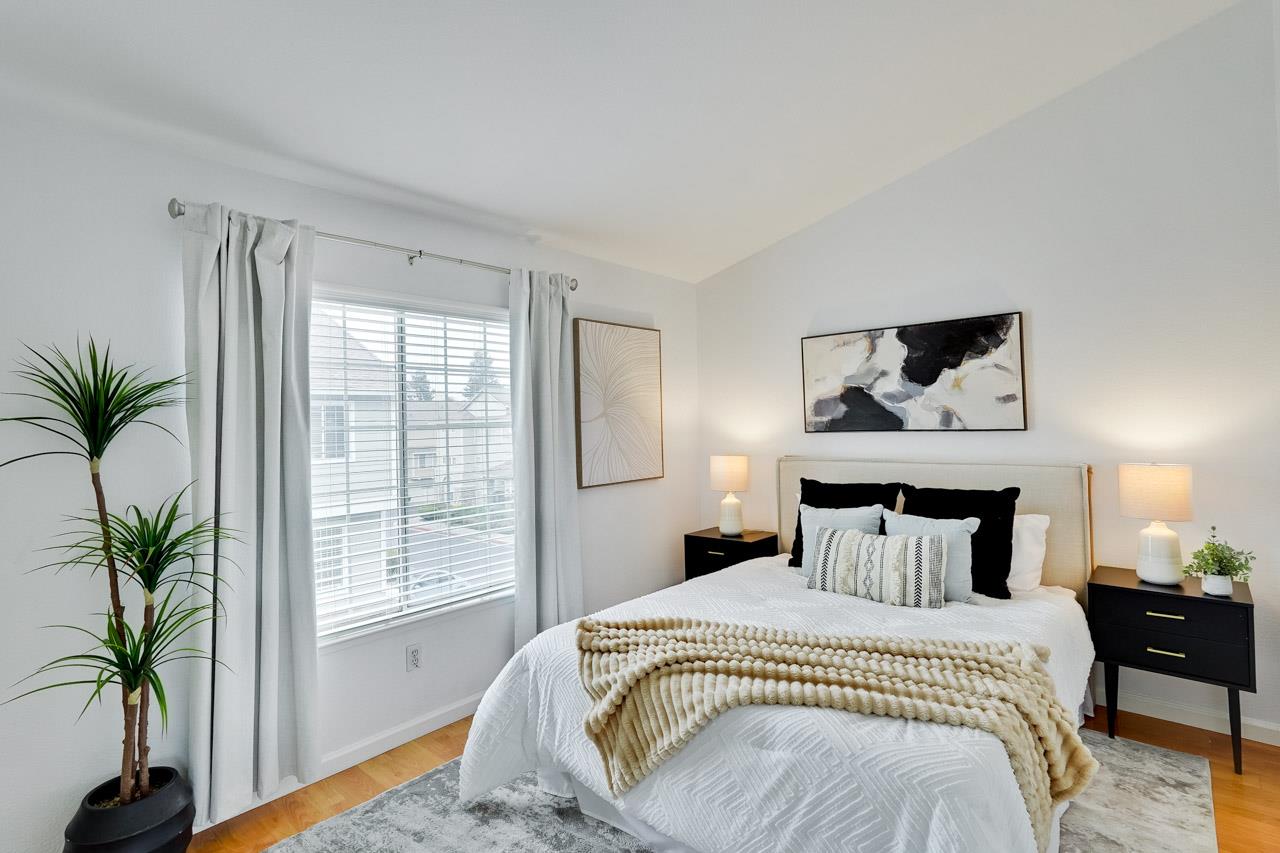 Detail Gallery Image 10 of 12 For 1876 Kenai Cmn, San Jose,  CA 95131 - 2 Beds | 2/1 Baths