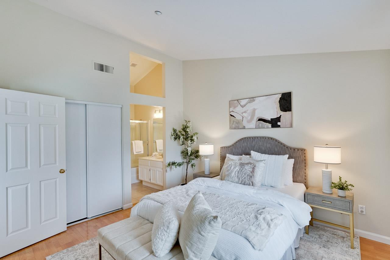 Detail Gallery Image 9 of 12 For 1876 Kenai Cmn, San Jose,  CA 95131 - 2 Beds | 2/1 Baths