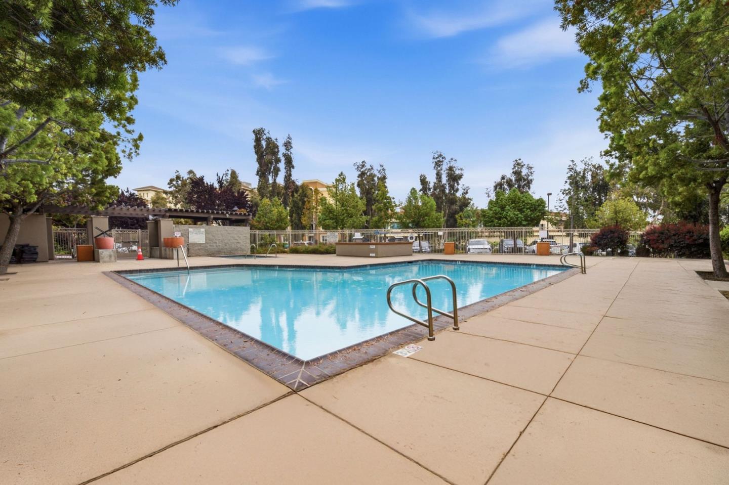 Detail Gallery Image 22 of 47 For 1101 S Main St #222,  Milpitas,  CA 95035 - 3 Beds | 2 Baths