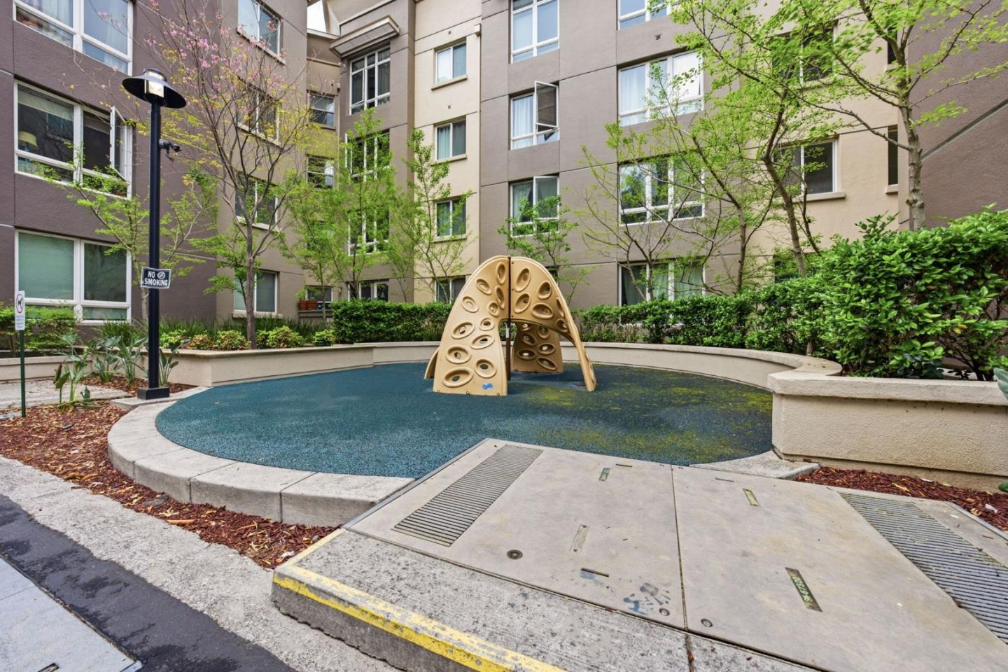 Detail Gallery Image 30 of 47 For 1101 S Main St #222,  Milpitas,  CA 95035 - 3 Beds | 2 Baths