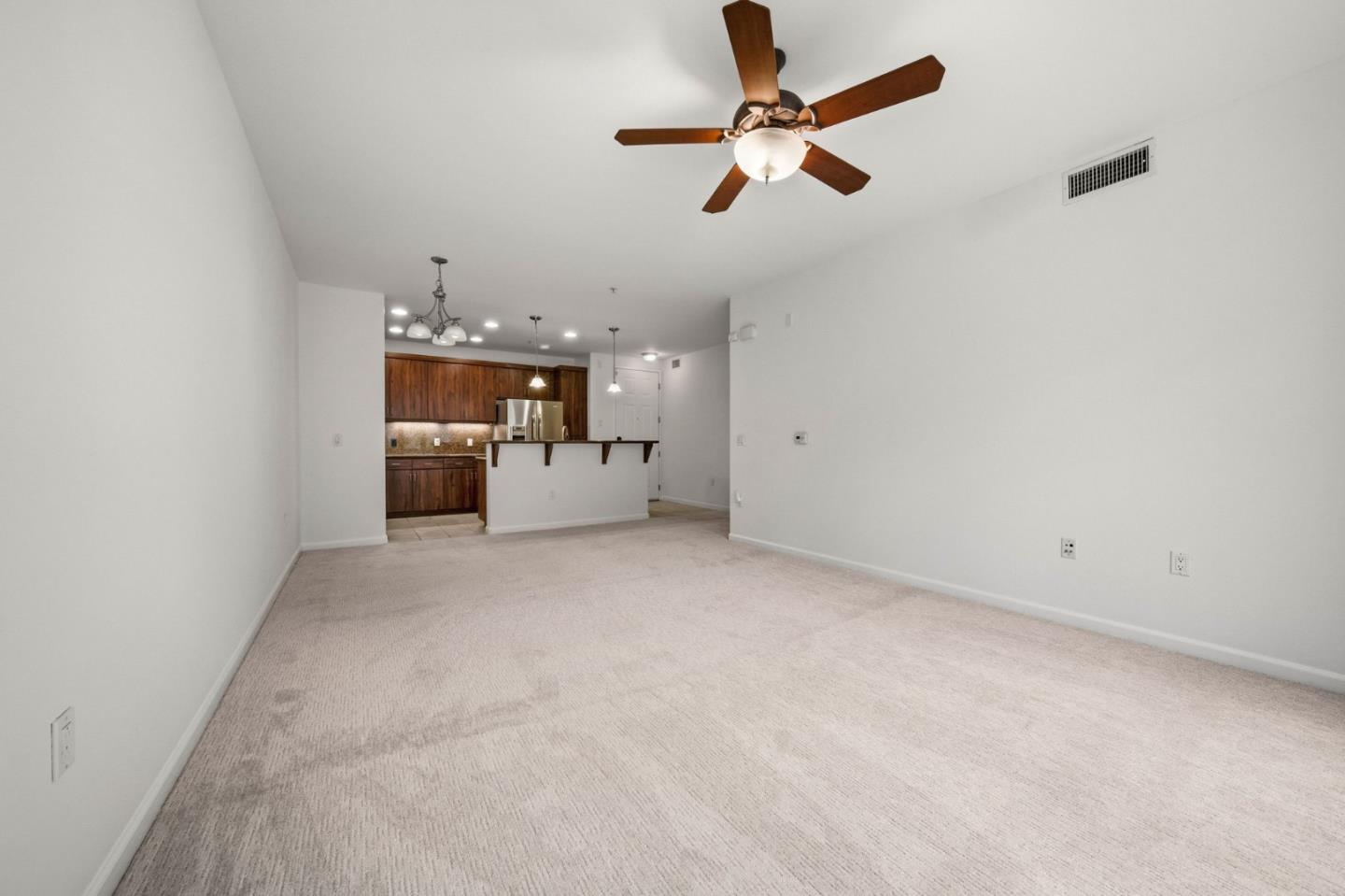 Detail Gallery Image 37 of 47 For 1101 S Main St #222,  Milpitas,  CA 95035 - 3 Beds | 2 Baths