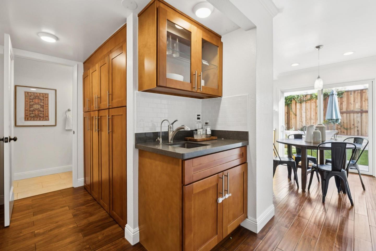 Detail Gallery Image 17 of 40 For 646 S Ahwanee Ter, Sunnyvale,  CA 94085 - 2 Beds | 2/1 Baths