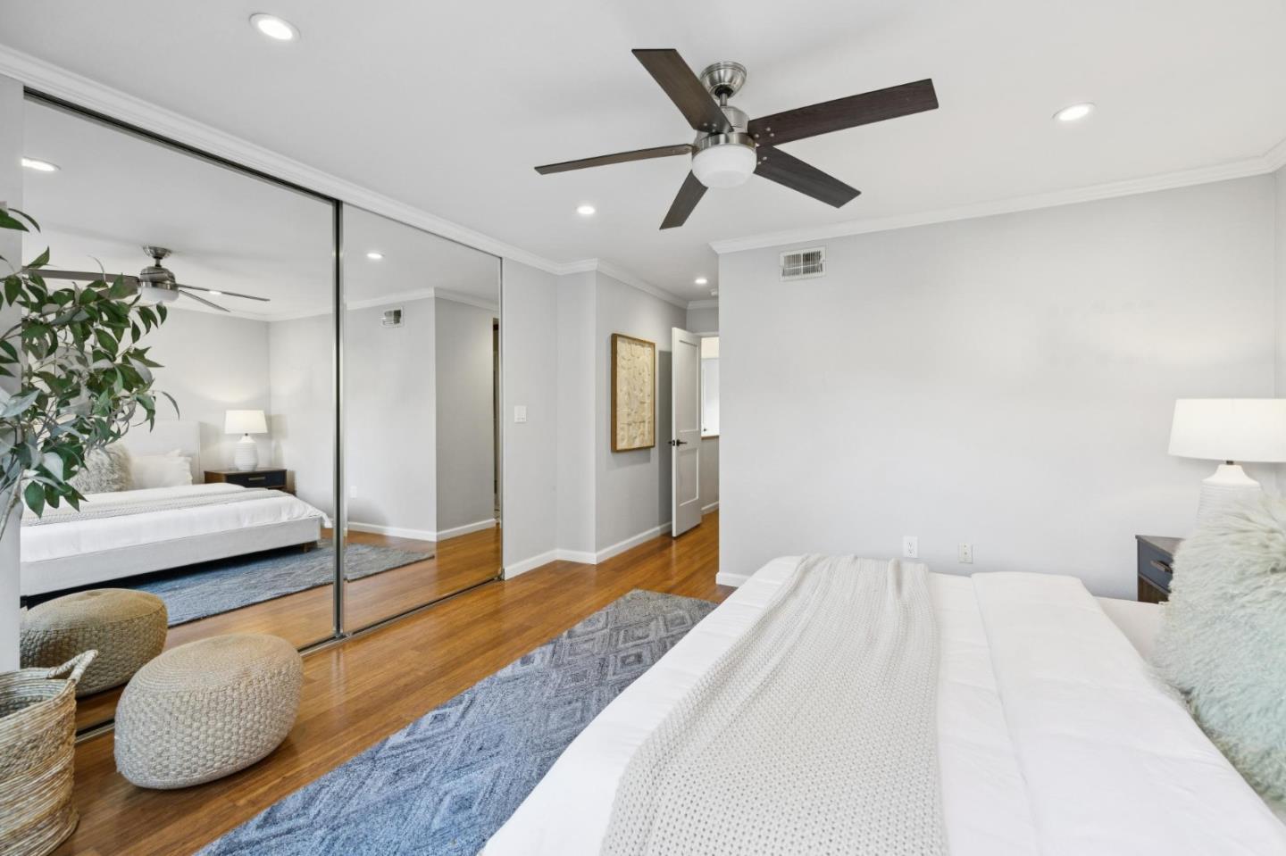 Detail Gallery Image 23 of 40 For 646 S Ahwanee Ter, Sunnyvale,  CA 94085 - 2 Beds | 2/1 Baths