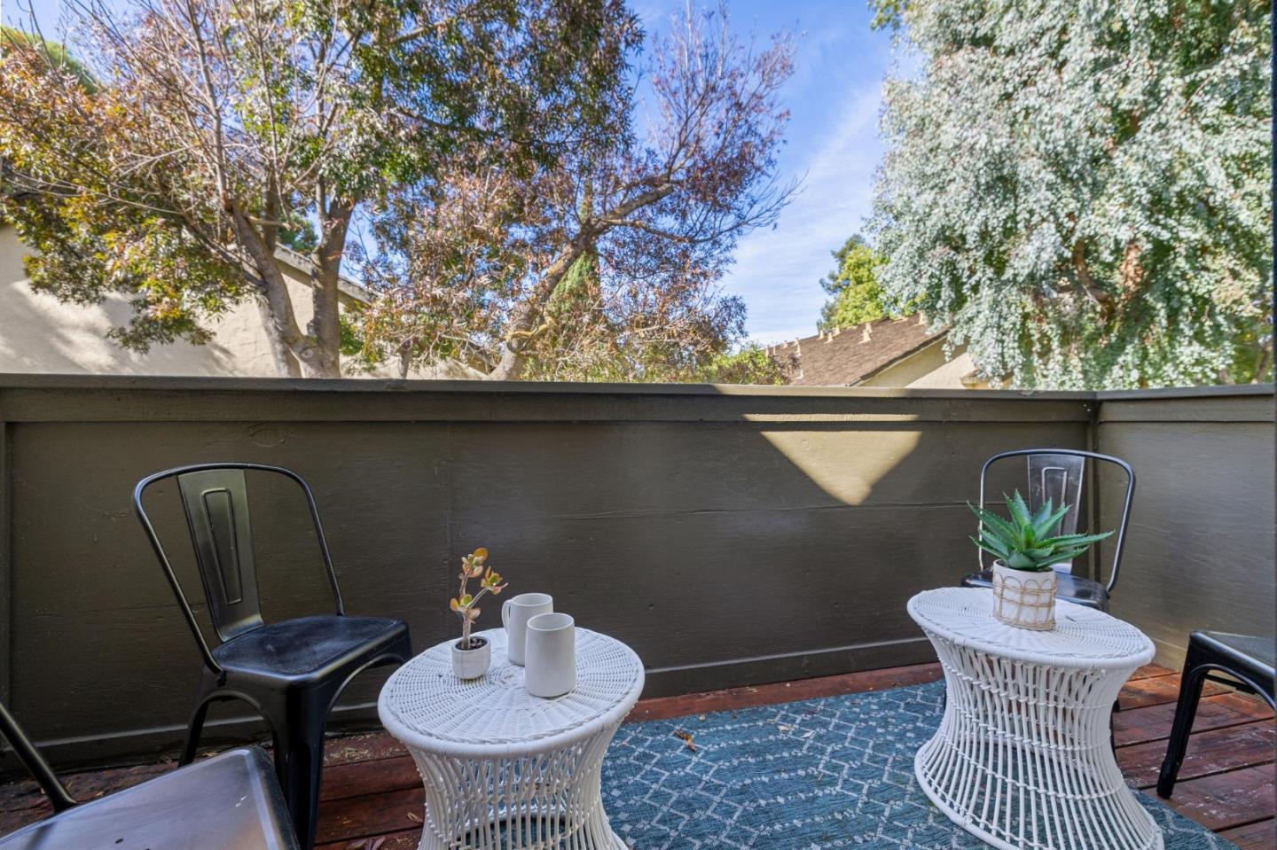 Detail Gallery Image 24 of 40 For 646 S Ahwanee Ter, Sunnyvale,  CA 94085 - 2 Beds | 2/1 Baths