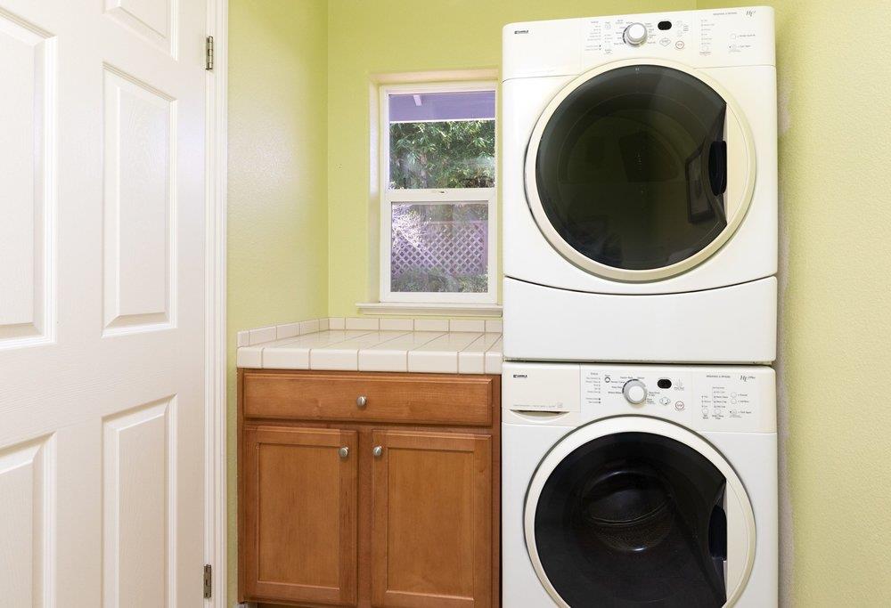 Detail Gallery Image 18 of 23 For 116 Goss Ct, Santa Cruz,  CA 95065 - 2 Beds | 2/1 Baths