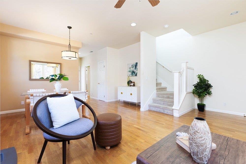 Detail Gallery Image 6 of 23 For 116 Goss Ct, Santa Cruz,  CA 95065 - 2 Beds | 2/1 Baths