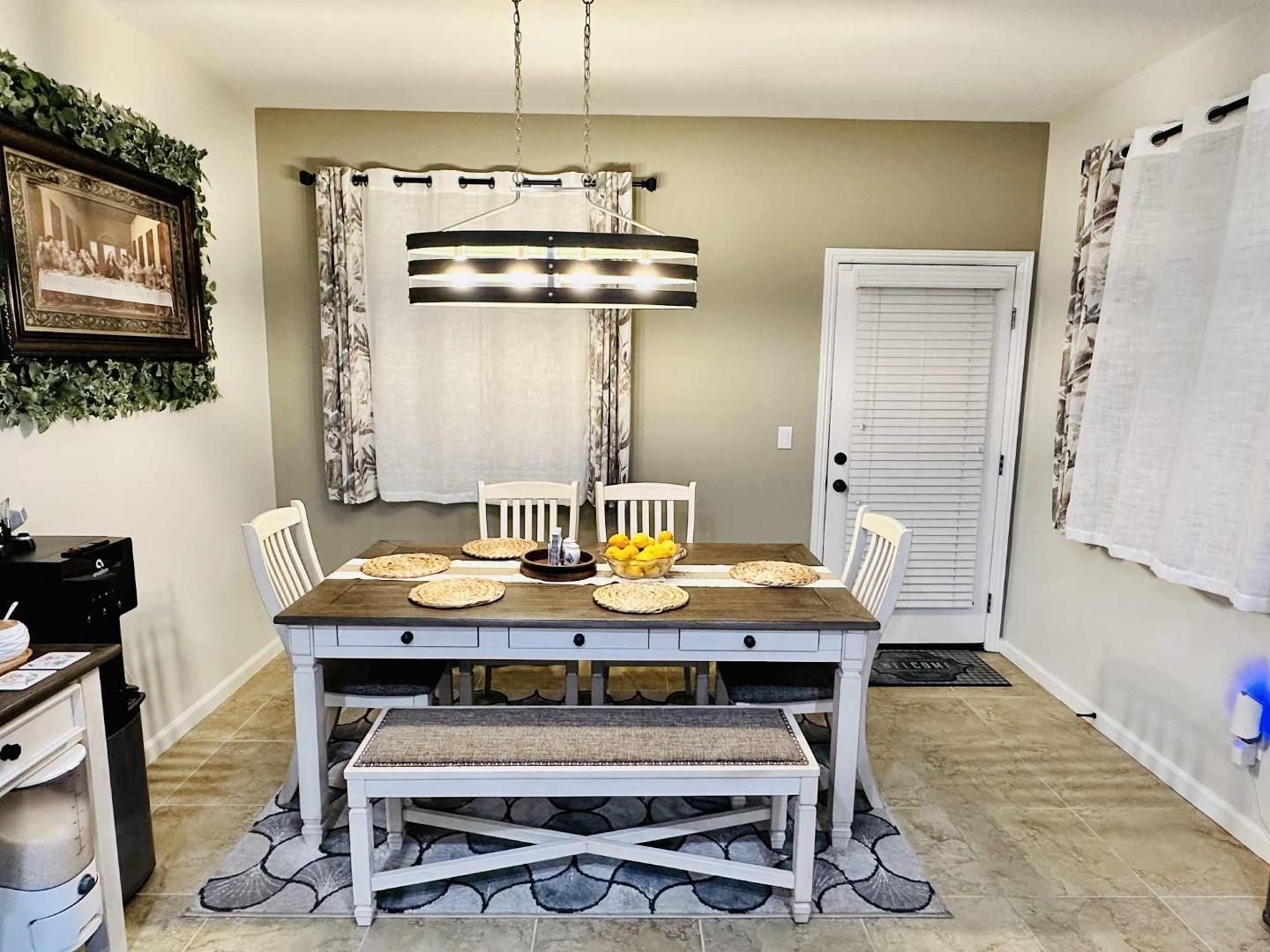 Detail Gallery Image 20 of 55 For Village Center Dr, Roseville,  CA 95747 - 3 Beds | 3 Baths