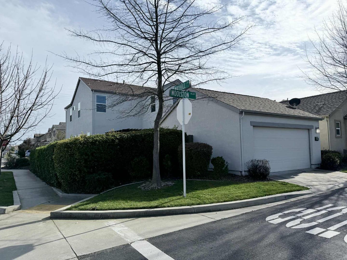 Detail Gallery Image 7 of 55 For Village Center Dr, Roseville,  CA 95747 - 3 Beds | 3 Baths