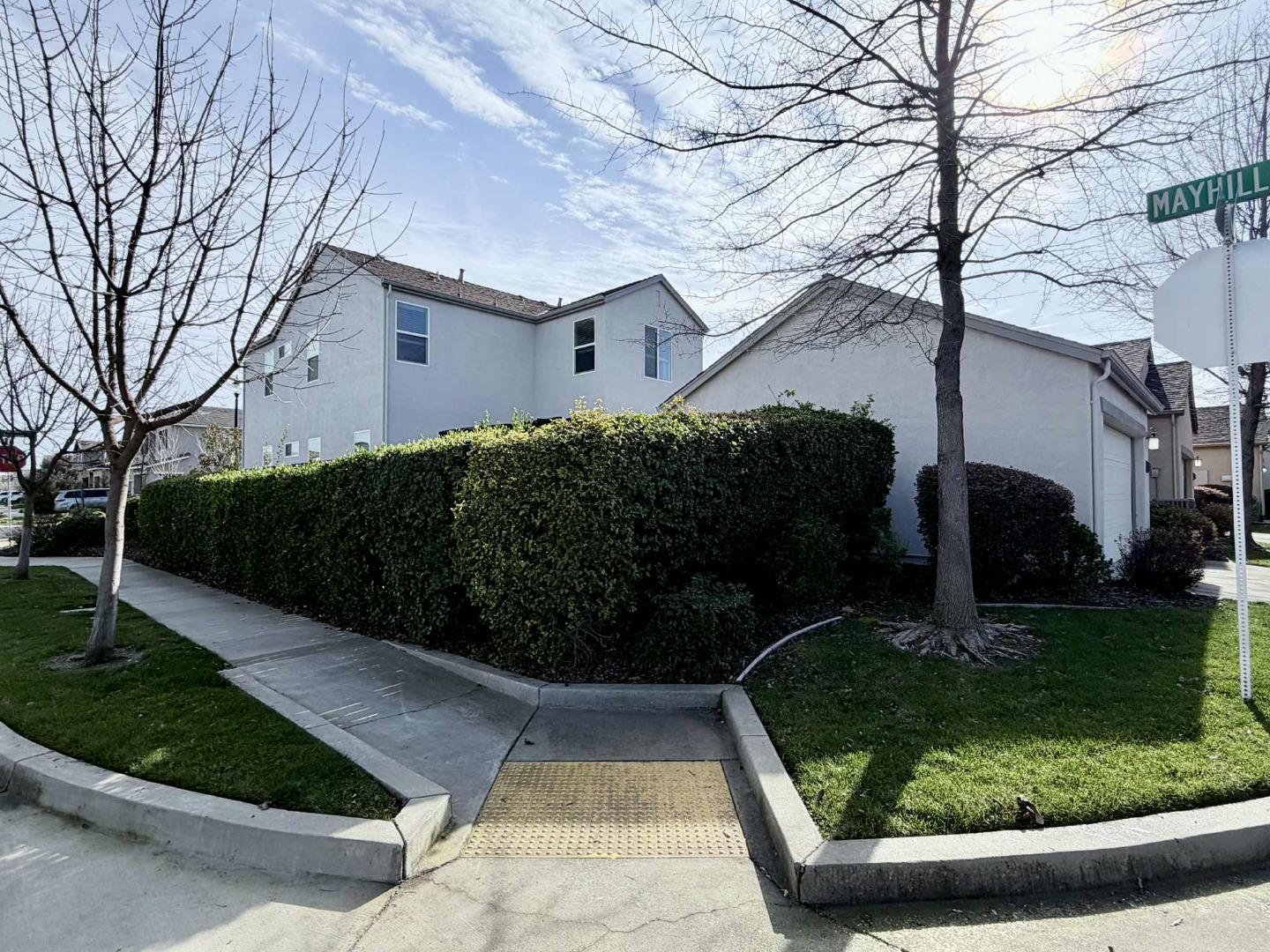 Detail Gallery Image 9 of 55 For Village Center Dr, Roseville,  CA 95747 - 3 Beds | 3 Baths