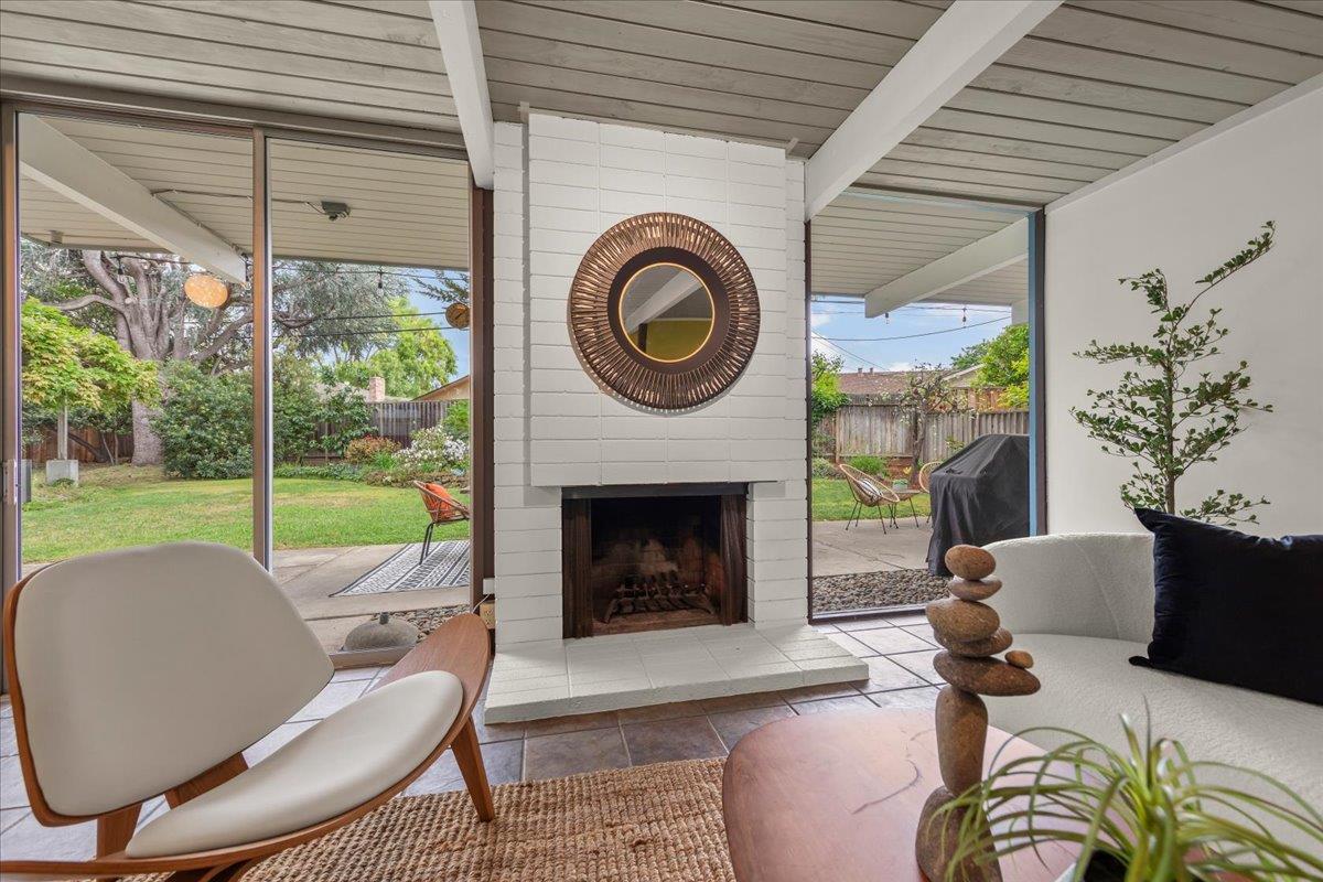 Detail Gallery Image 10 of 43 For 844 Duncardine Way, Sunnyvale,  CA 94087 - 4 Beds | 2 Baths