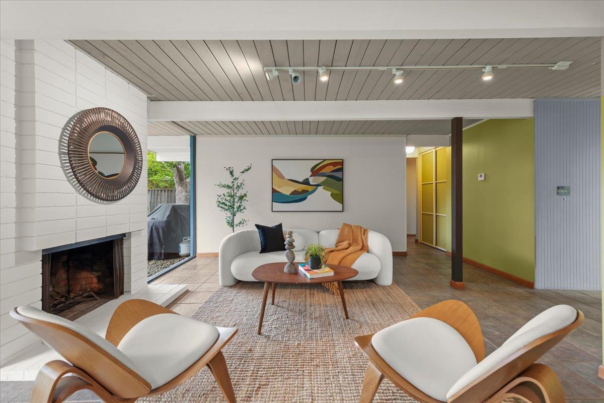 Detail Gallery Image 13 of 43 For 844 Duncardine Way, Sunnyvale,  CA 94087 - 4 Beds | 2 Baths