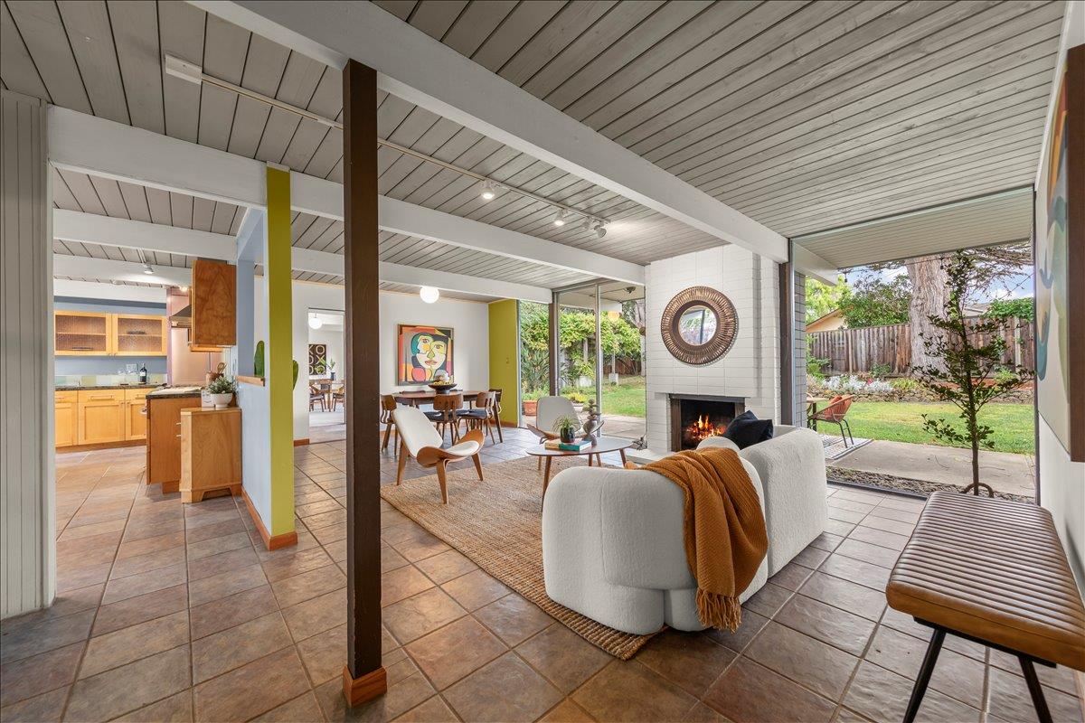 Detail Gallery Image 3 of 43 For 844 Duncardine Way, Sunnyvale,  CA 94087 - 4 Beds | 2 Baths