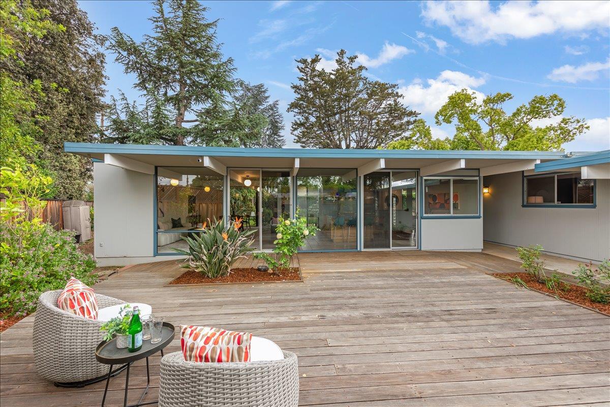 Detail Gallery Image 31 of 43 For 844 Duncardine Way, Sunnyvale,  CA 94087 - 4 Beds | 2 Baths