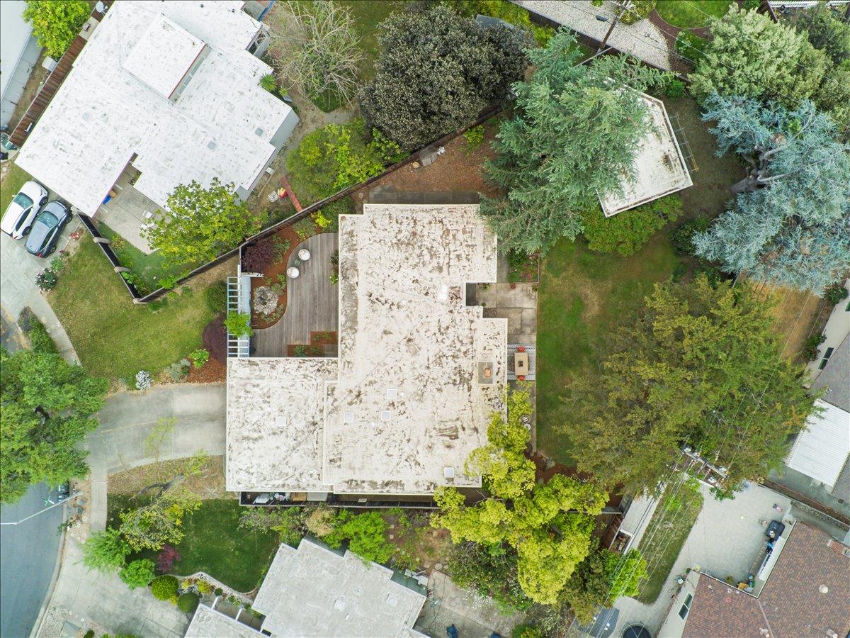 Detail Gallery Image 38 of 43 For 844 Duncardine Way, Sunnyvale,  CA 94087 - 4 Beds | 2 Baths