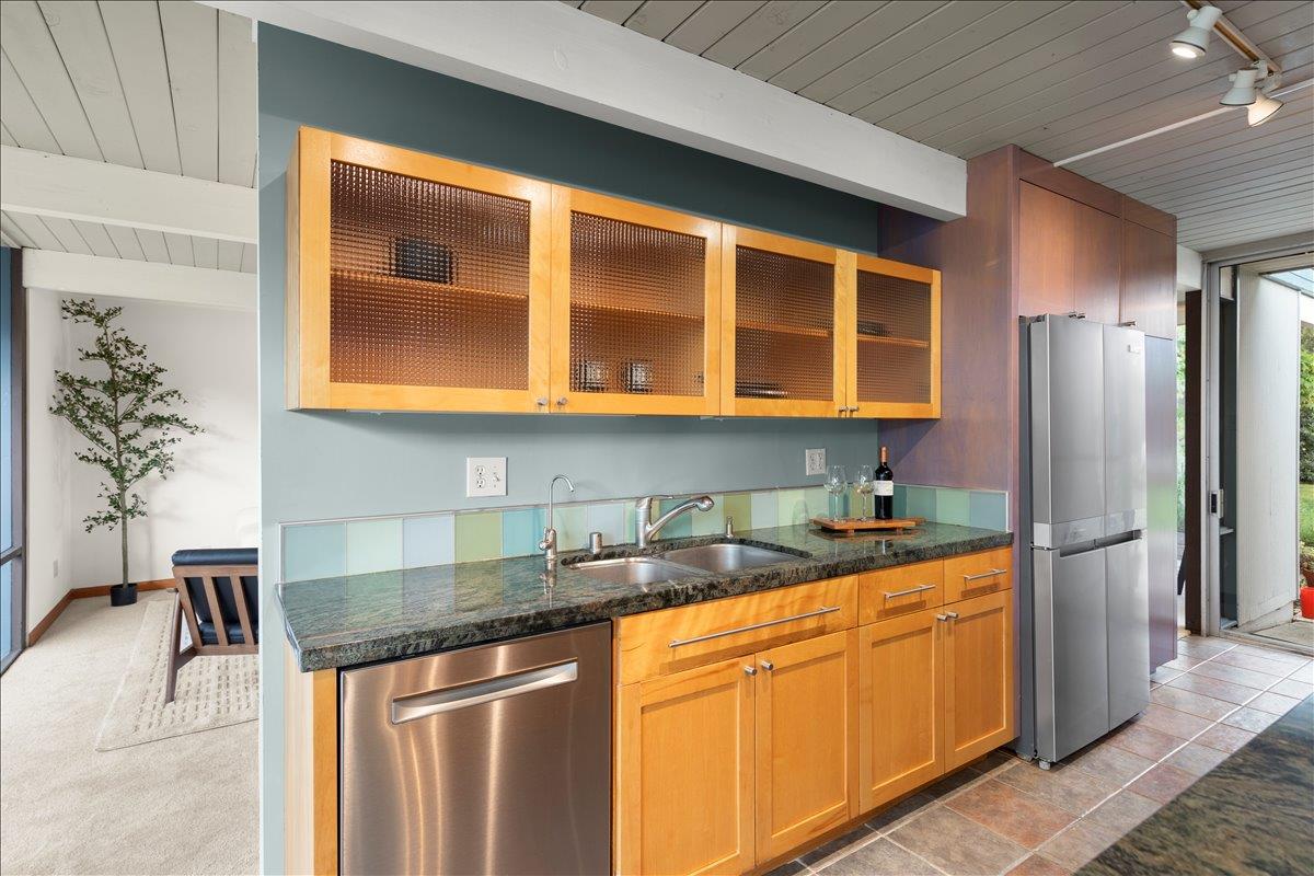 Detail Gallery Image 6 of 43 For 844 Duncardine Way, Sunnyvale,  CA 94087 - 4 Beds | 2 Baths