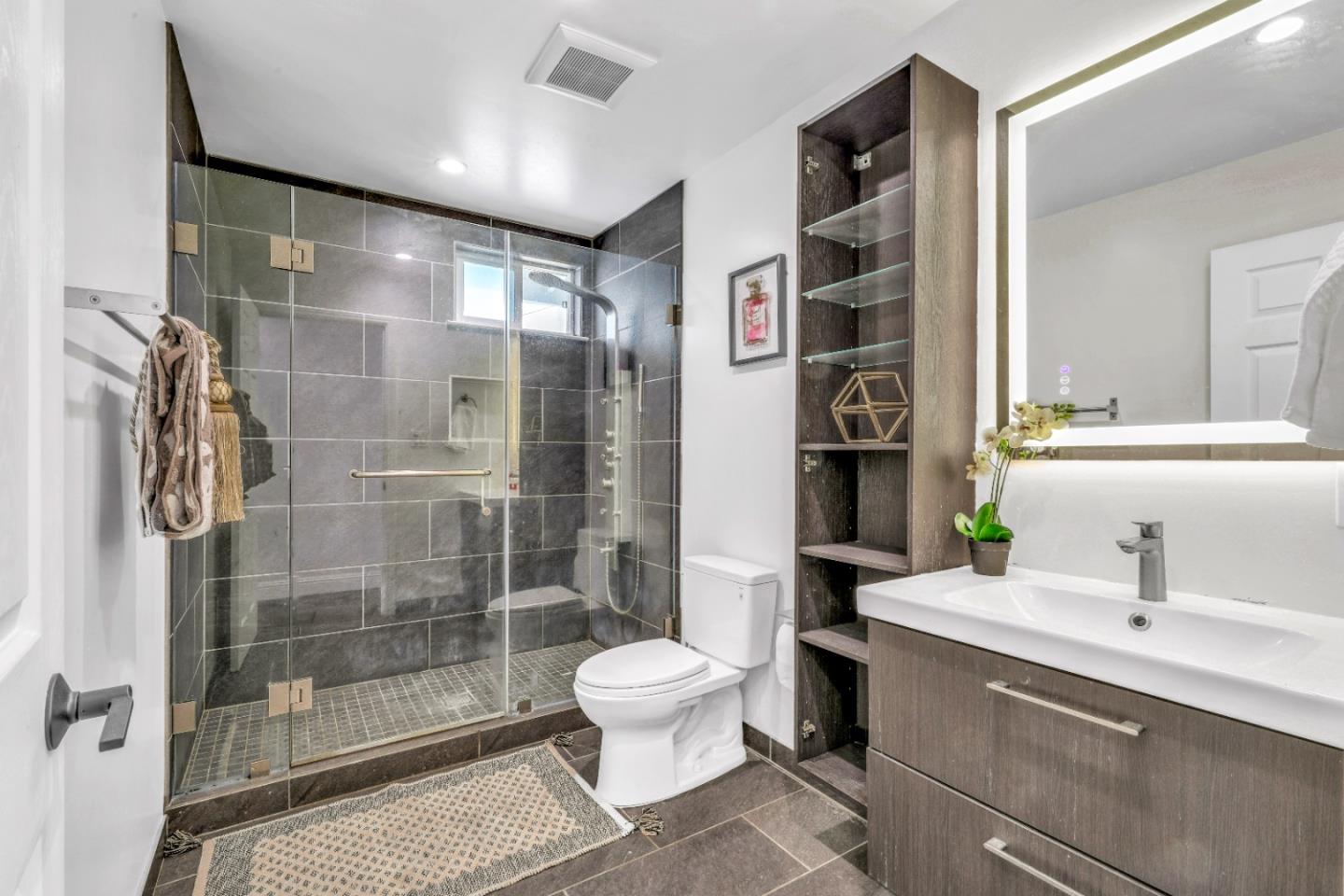 Detail Gallery Image 31 of 67 For 377 El Dorado, Daly City,  CA 94015 - 4 Beds | 3 Baths