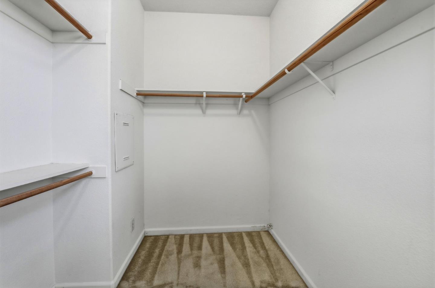 Detail Gallery Image 21 of 28 For 1510 Welford Cir, Hayward,  CA 94544 - 4 Beds | 2/1 Baths