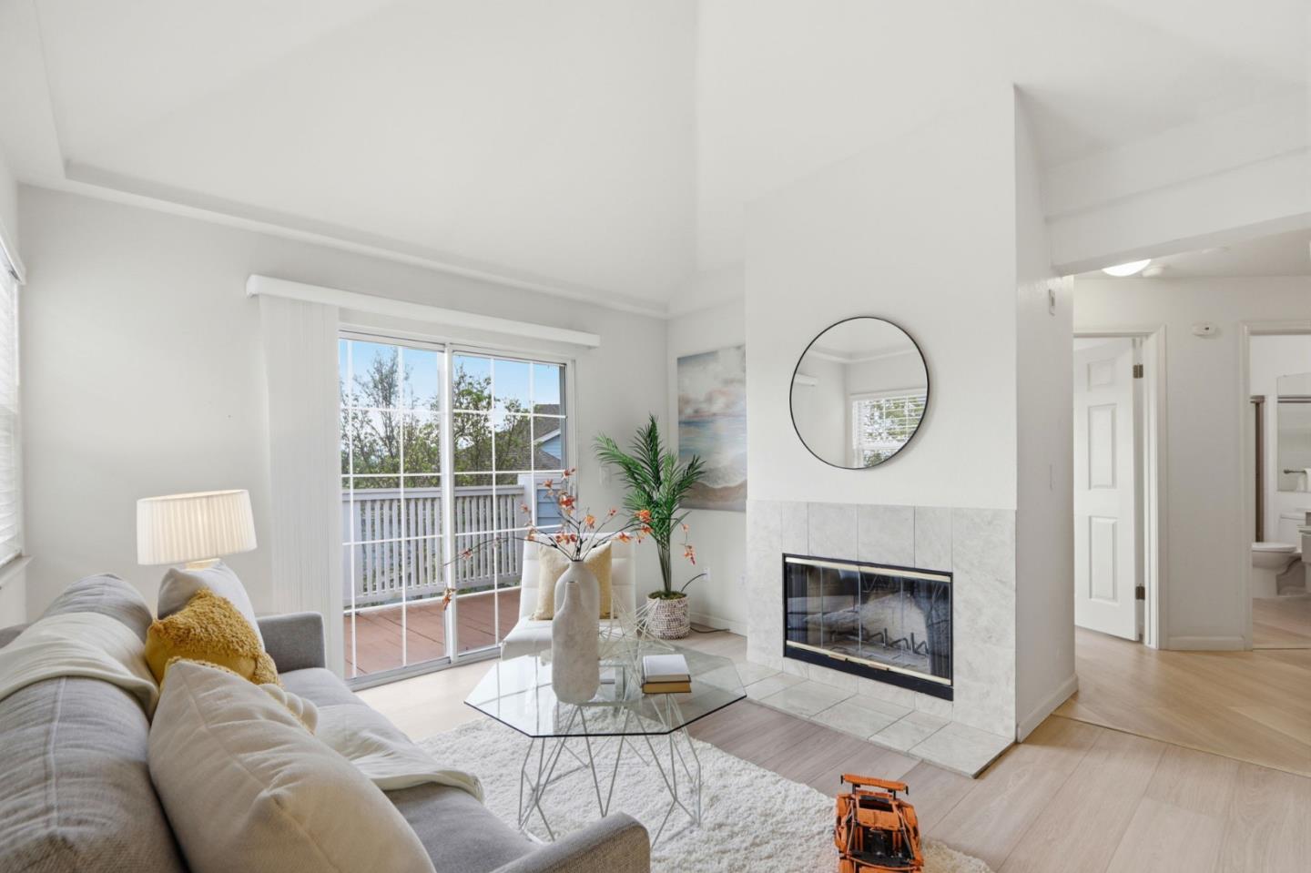 Photo #2: ML82041399 Listing: Photo #2