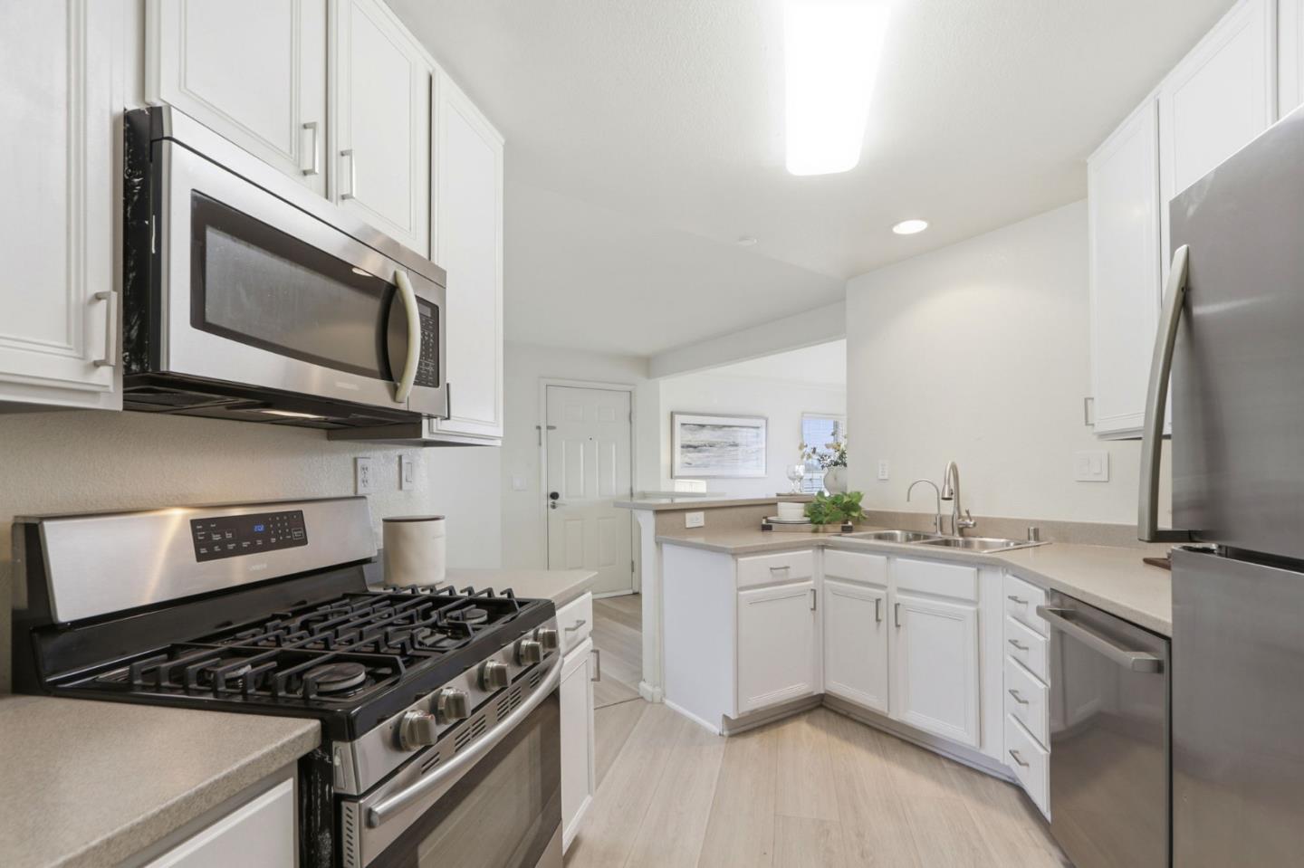 Photo #9: ML82041399 Listing: Photo #9