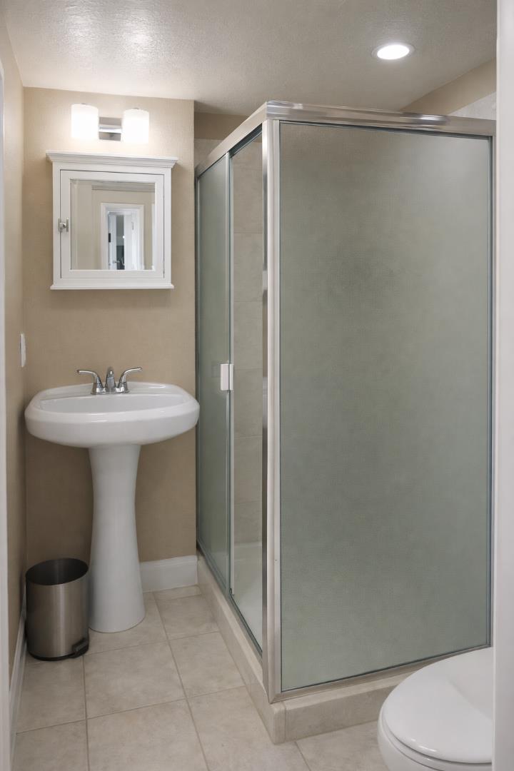 Detail Gallery Image 10 of 15 For 1701 Market St, Santa Clara,  CA 95050 - 3 Beds | 3 Baths