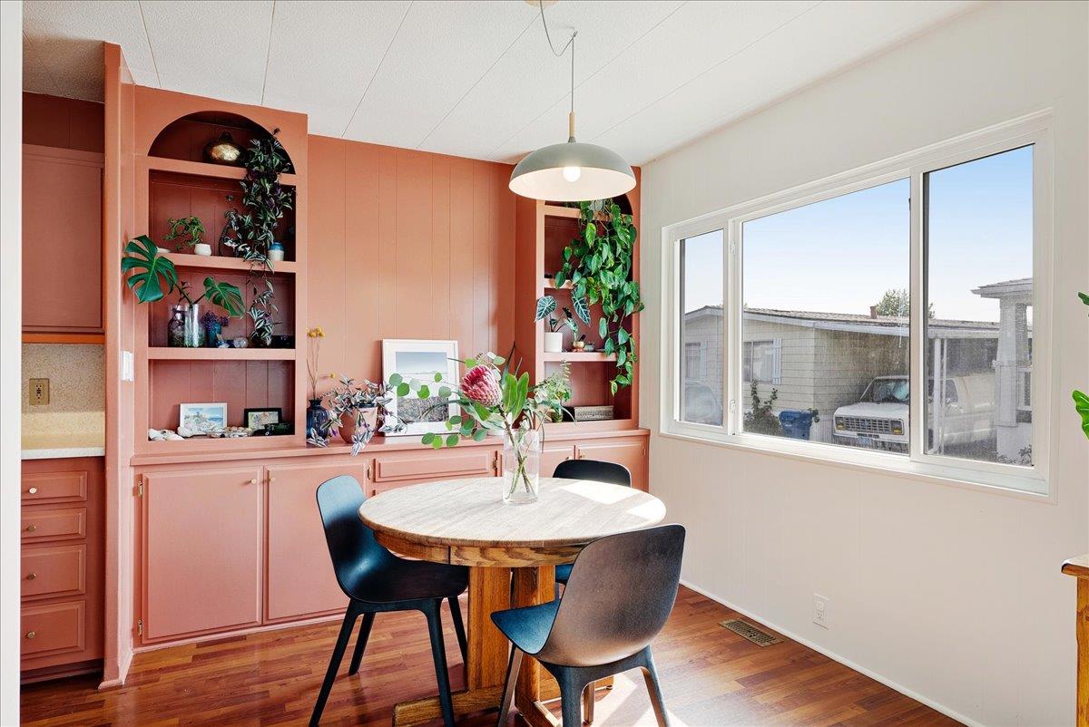 Detail Gallery Image 14 of 44 For 3710 Gross Rd #31,  Santa Cruz,  CA 95062 - 2 Beds | 2 Baths