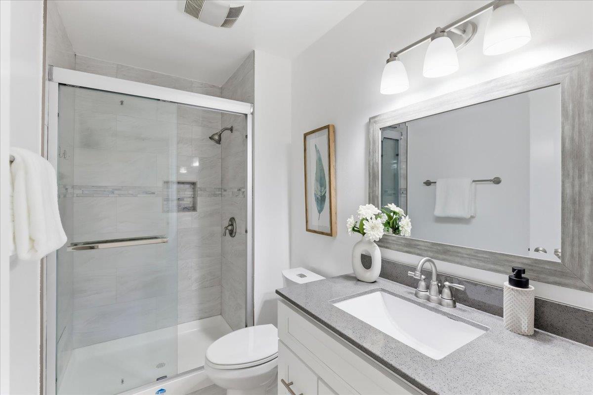 Detail Gallery Image 47 of 83 For 2078 Admiral Pl, San Jose,  CA 95133 - 5 Beds | 3 Baths