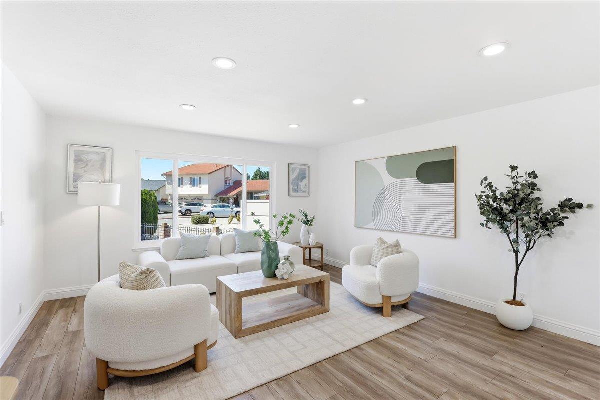 Detail Gallery Image 6 of 83 For 2078 Admiral Pl, San Jose,  CA 95133 - 5 Beds | 3 Baths