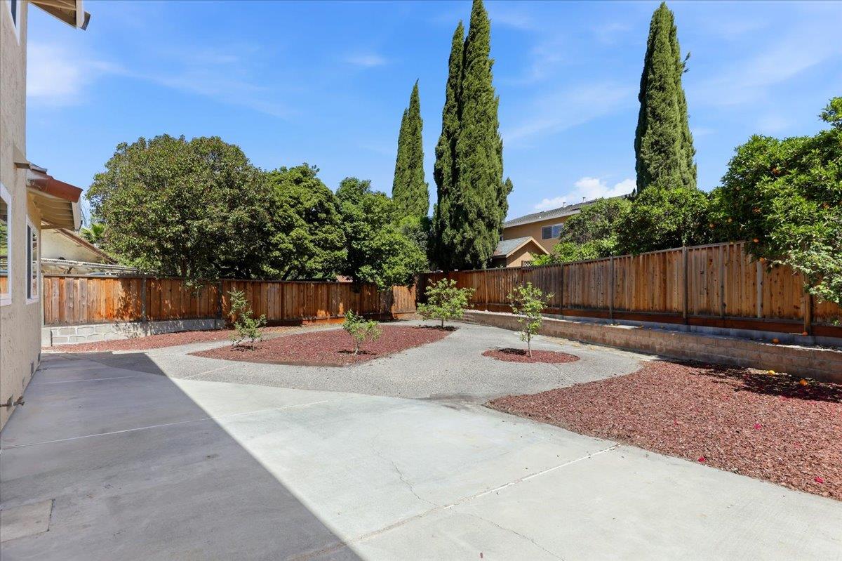 Detail Gallery Image 74 of 83 For 2078 Admiral Pl, San Jose,  CA 95133 - 5 Beds | 3 Baths