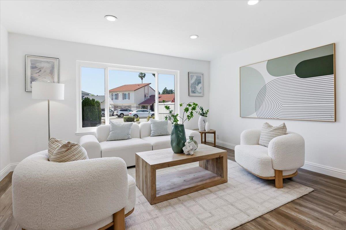 Detail Gallery Image 8 of 83 For 2078 Admiral Pl, San Jose,  CA 95133 - 5 Beds | 3 Baths