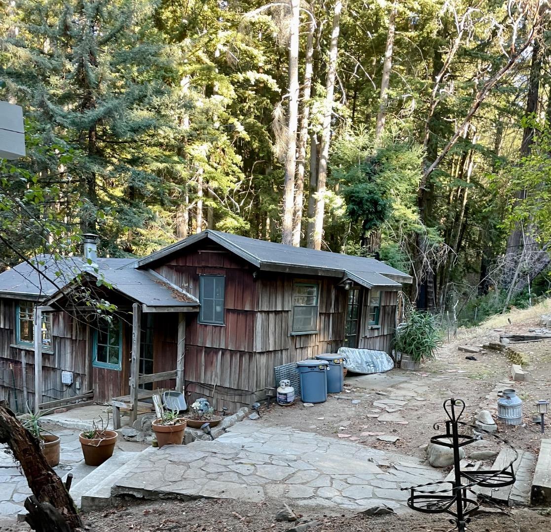 Detail Gallery Image 24 of 40 For Address Not Disclosed, Santa Cruz,  CA 95060 - 3 Beds | 3/1 Baths