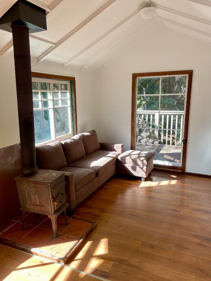 Detail Gallery Image 27 of 40 For Address Not Disclosed, Santa Cruz,  CA 95060 - 3 Beds | 3/1 Baths