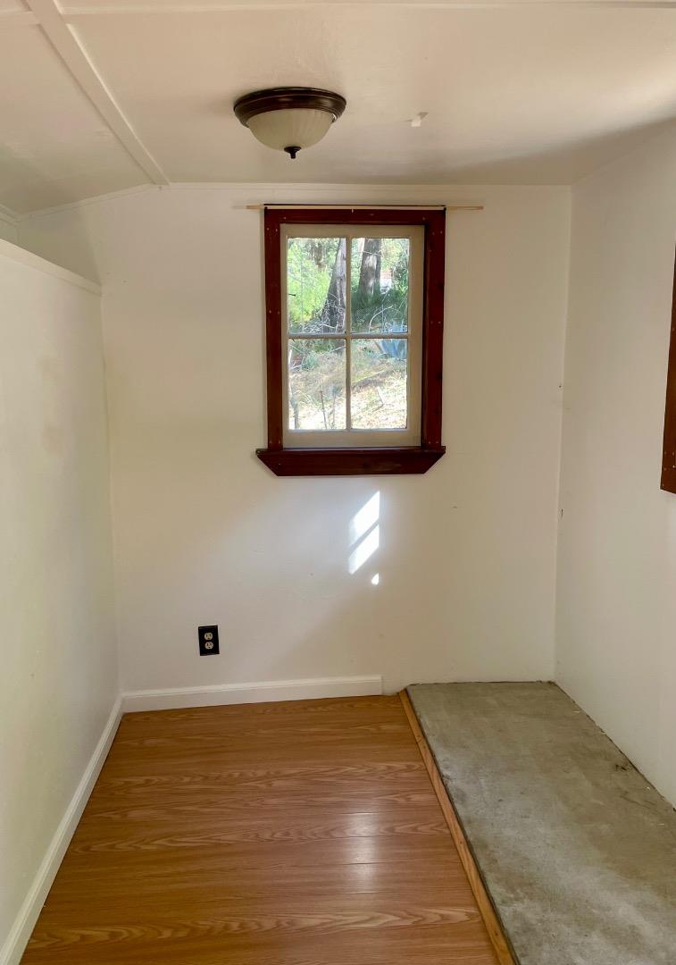 Detail Gallery Image 29 of 40 For Address Not Disclosed, Santa Cruz,  CA 95060 - 3 Beds | 3/1 Baths