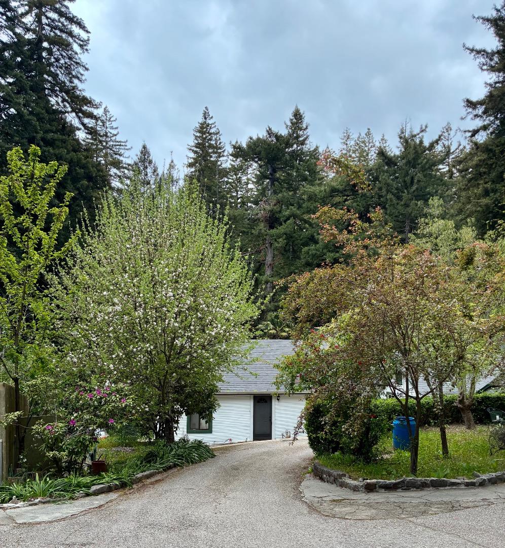 Detail Gallery Image 32 of 40 For Address Not Disclosed, Santa Cruz,  CA 95060 - 3 Beds | 3/1 Baths