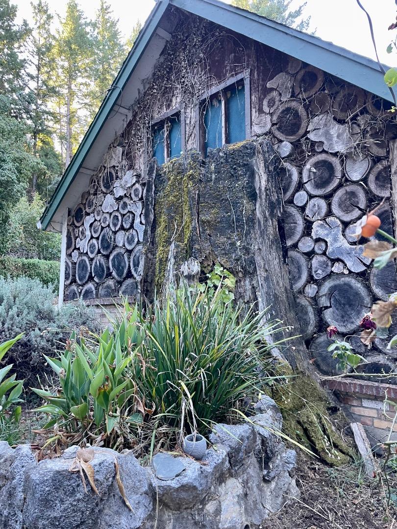 Detail Gallery Image 34 of 40 For Address Not Disclosed, Santa Cruz,  CA 95060 - 3 Beds | 3/1 Baths