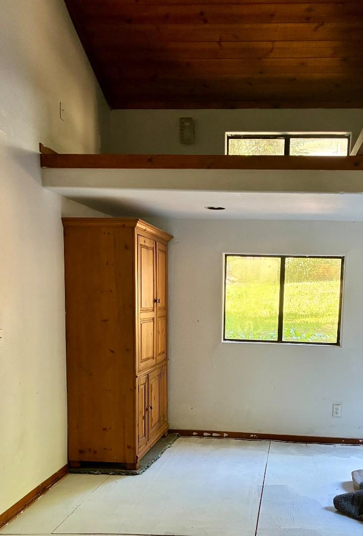 Detail Gallery Image 37 of 40 For Address Not Disclosed, Santa Cruz,  CA 95060 - 3 Beds | 3/1 Baths