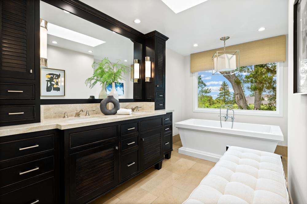 Detail Gallery Image 27 of 36 For 24855 Prospect Ave, Los Altos Hills,  CA 94022 - 4 Beds | 3 Baths