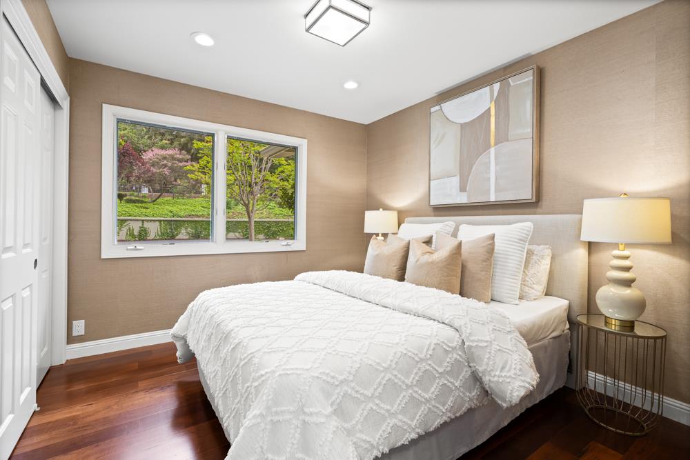 Detail Gallery Image 32 of 36 For 24855 Prospect Ave, Los Altos Hills,  CA 94022 - 4 Beds | 3 Baths