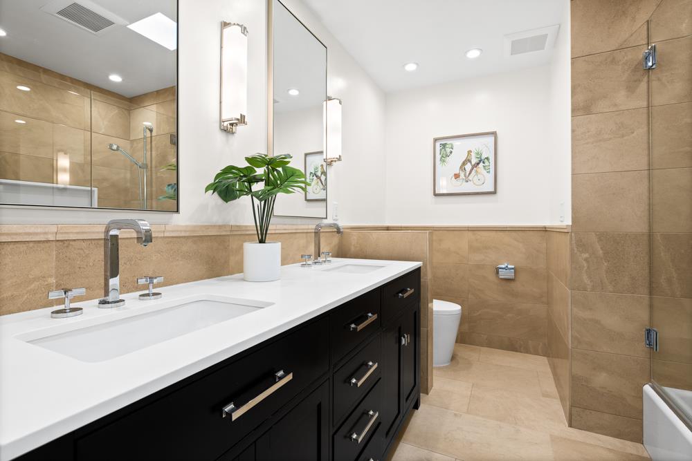 Detail Gallery Image 33 of 36 For 24855 Prospect Ave, Los Altos Hills,  CA 94022 - 4 Beds | 3 Baths