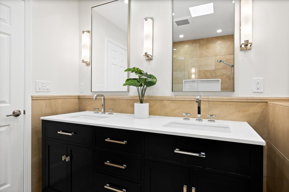 Detail Gallery Image 35 of 36 For 24855 Prospect Ave, Los Altos Hills,  CA 94022 - 4 Beds | 3 Baths