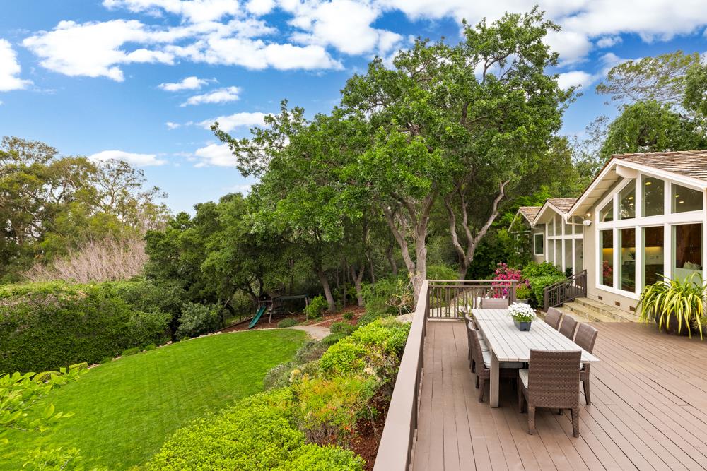 Detail Gallery Image 9 of 36 For 24855 Prospect Ave, Los Altos Hills,  CA 94022 - 4 Beds | 3 Baths